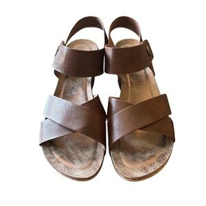 Pierre Dumas Women's Chantal-4 Wedge Sandal Whiskey Color 22374-135 Size 10